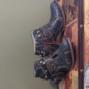 Firebird Saloon ankle boots